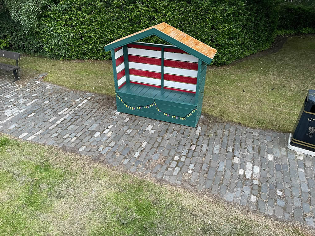 Illuminations Committee